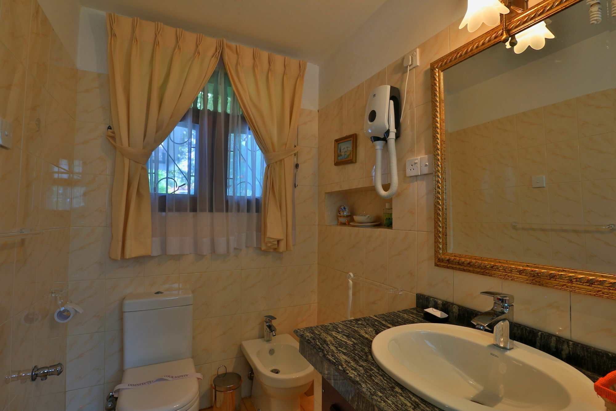 Emel Boutique Hotel Negombo Kültér fotó